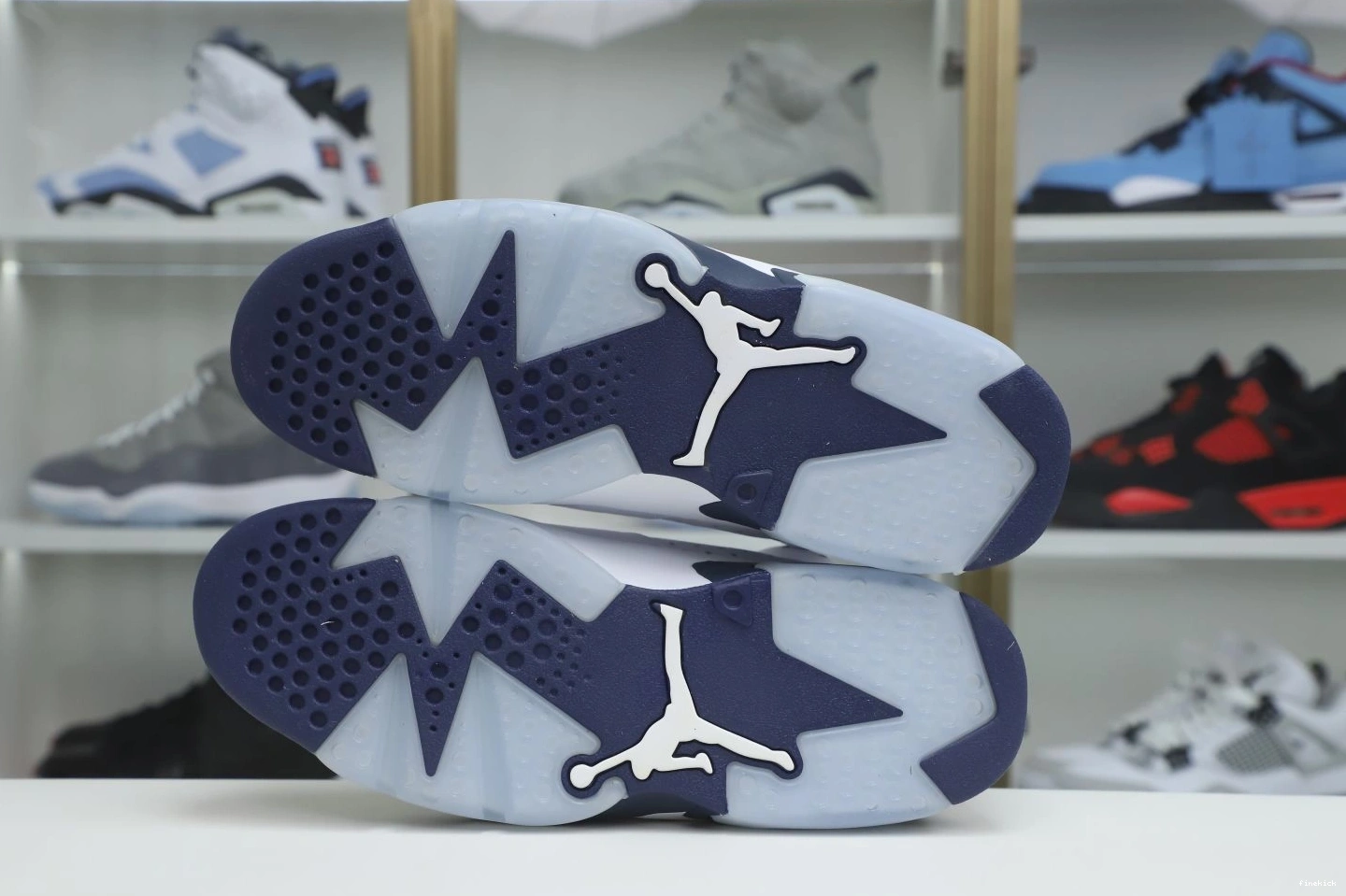 MIDNIGHT JORDAN AIR NAVY 6 1113